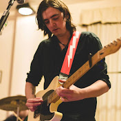 Profile Picture of Philip Graham (@philgrahammusic) on Youtube