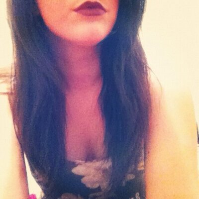 Profile Picture of Casey Shomaker (@makeshoes) on Twitter