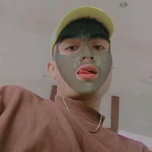 Profile Picture of Carl Mc Niel Mendoza (@carlmc17) on Tiktok