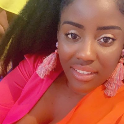 Profile Picture of Laurie Barnett (@Royal_Flush24) on Twitter