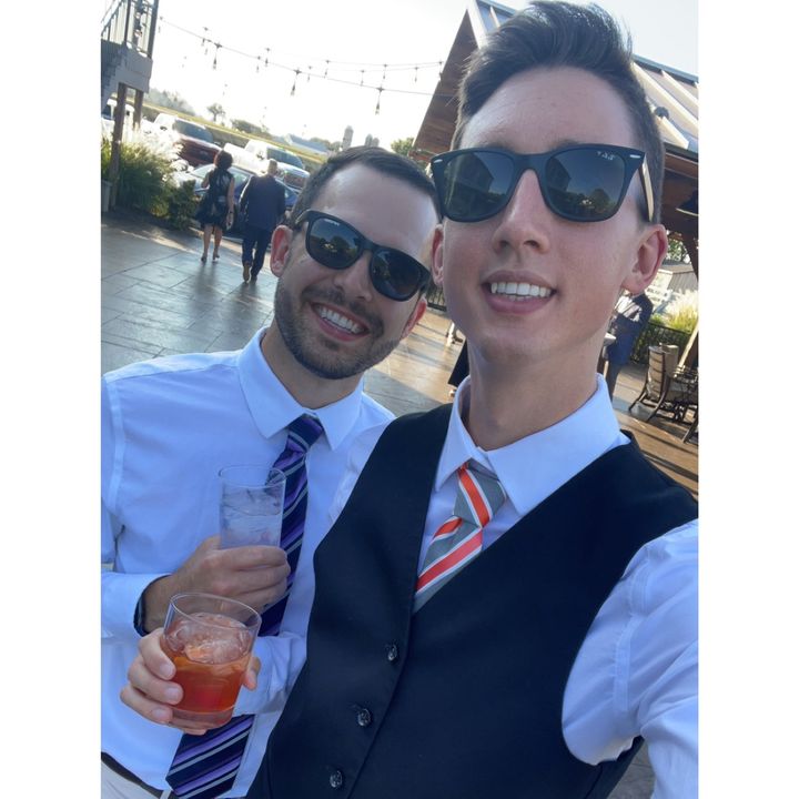 Profile Picture of ⚡️ I a n ⚡️ (@iancofficial) on Tiktok