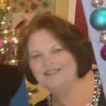 Profile Picture of Lisa DeLaurier Hulsey (@lisayhulsey) on Instagram