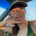 Profile Picture of Julianne Wilson (@juliannewilson_) on Instagram