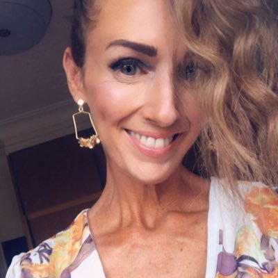 Profile Picture of Nikki Ellis (@cinchpt) on Twitter