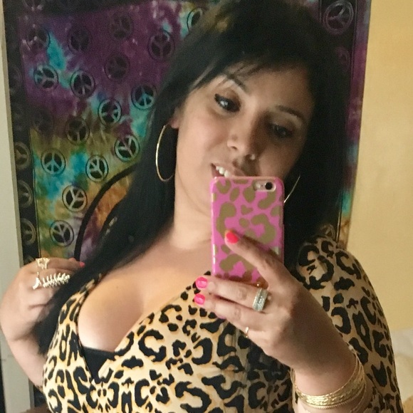 Profile Picture of Ada Cordero (@luvdreamz) on Poshmark