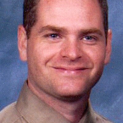 Profile Picture of Andrew Thayer (@AndrewThayer) on Twitter