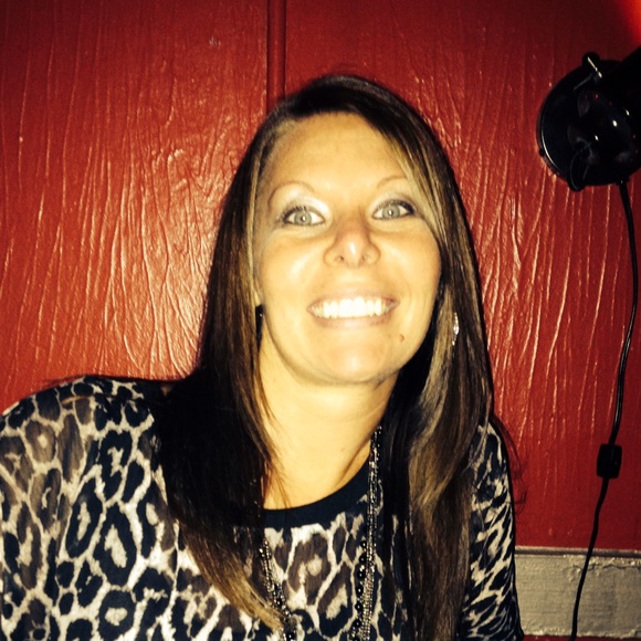 Profile Picture of Stacey Orebaugh (@staceyo01) on Poshmark