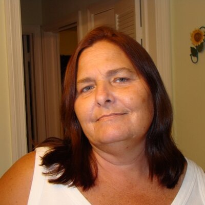 Profile Picture of Donna McGill (@HappyDaysComing) on Twitter