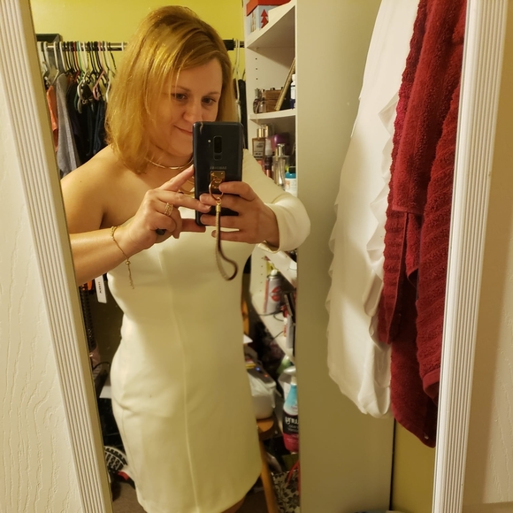 Profile Picture of Nikki Shierk-roach (@donnieswifey007) on Poshmark