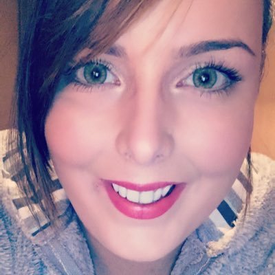 Profile Picture of Leigh Clancy (@leighc19) on Twitter