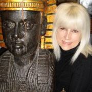 Profile Picture of Maria Mandis (@danaedesigns) on Pinterest