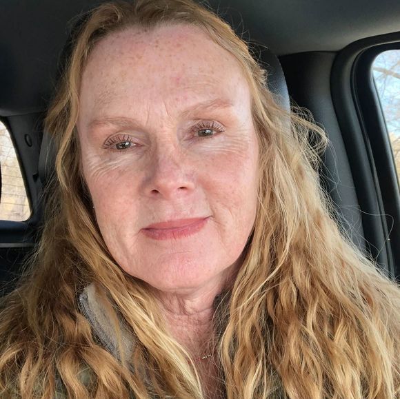 Profile Picture of Michaelene Mcculloch (@michaelenem) on Poshmark