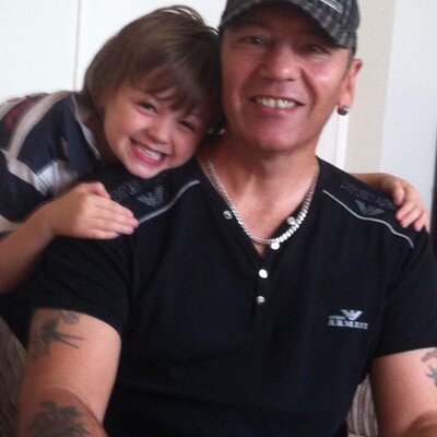 Profile Picture of Julian Hughes (@julianhughes6) on Twitter