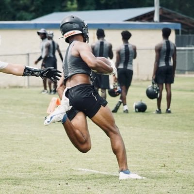 Profile Picture of Jeremiah Cobb (@JeremiahCobb13) on Twitter