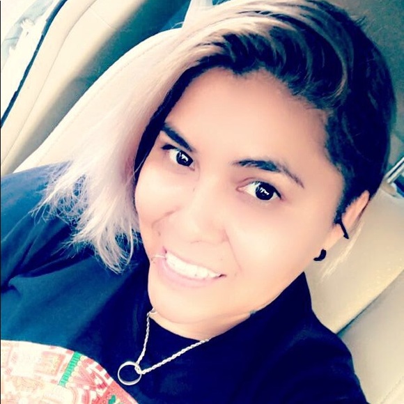 Profile Picture of Raquel Dionicio garcia (@raqueldionic135) on Poshmark