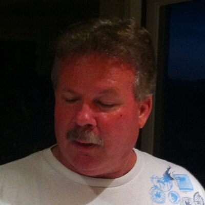 Profile Picture of Robert Andrews (@AndrewsLogistic) on Twitter