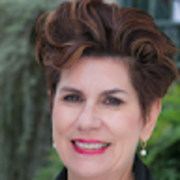 Joy Antonoplos - Poshmark Profile Picture of Joy Antonoplos (@antonoplosjoy) on Poshmark