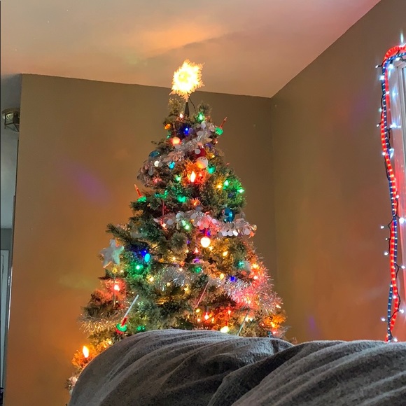 Profile Picture of Susan Gentsy (@sgentsy) on Poshmark