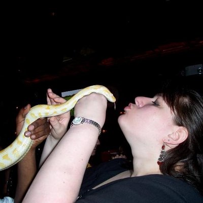 Profile Picture of Erin D. Crum (@MlleCrum) on Twitter