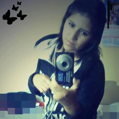 Profile Picture of Elizabeth Valdivia (@JanethV1995) on Twitter