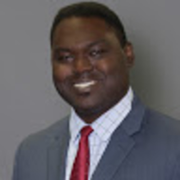 Profile Picture of Michael Thornton (@uni7676) on Poshmark