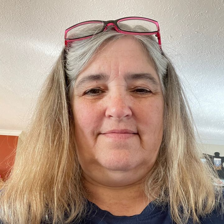 Profile Picture of Janet Smith (@janetsowerssmith) on Tiktok