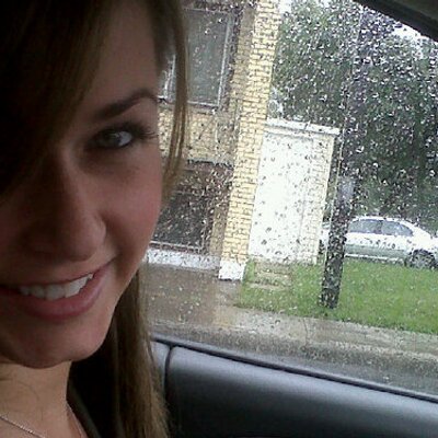 Profile Picture of Debbie Dufour (@Avrildeborah) on Twitter