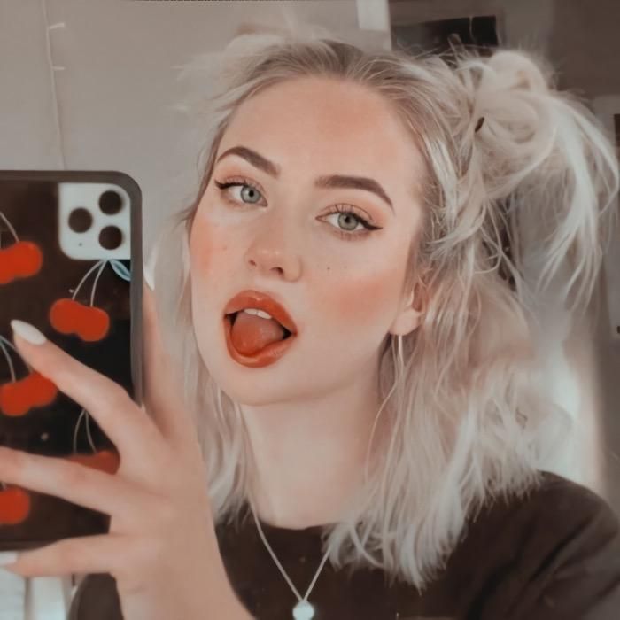 Profile Picture of fuchsbamar (@fuchsbamar) on Tiktok