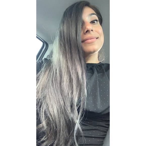 Profile Picture of Isabel Corona (@numinouskilo_17) on Poshmark