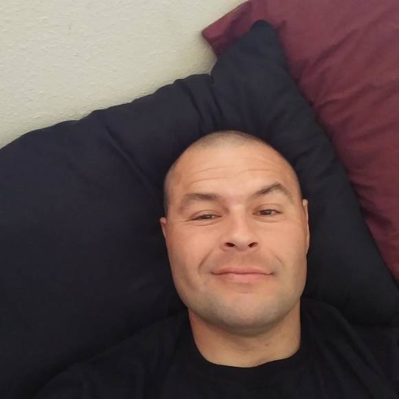 Profile Picture of Paul Todd (@paultodd) on Poshmark
