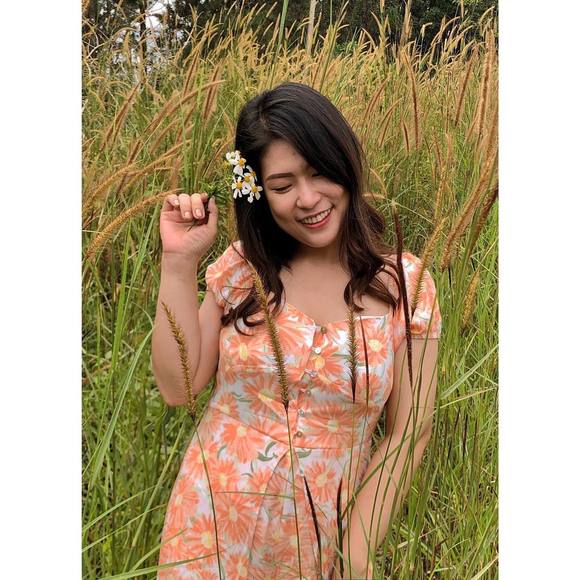 Profile Picture of Jing Jing (@jingjing95) on Poshmark