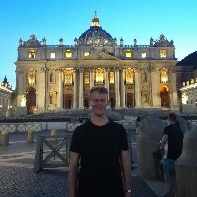 Profile Picture of Matthew Pearson (@RufusPorchman) on Twitter