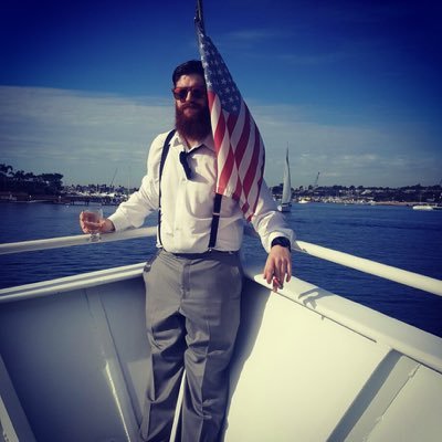 Profile Picture of Eli Moore (@elimoore222) on Twitter