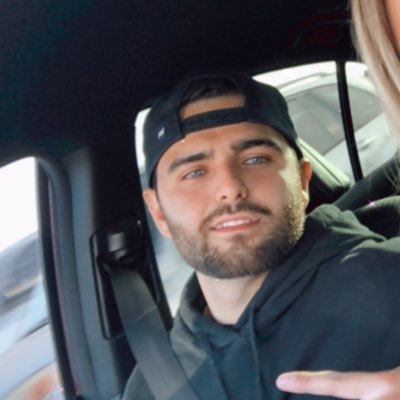 Profile Picture of Ivan Fuentes (@__ivanfuentes) on Twitter