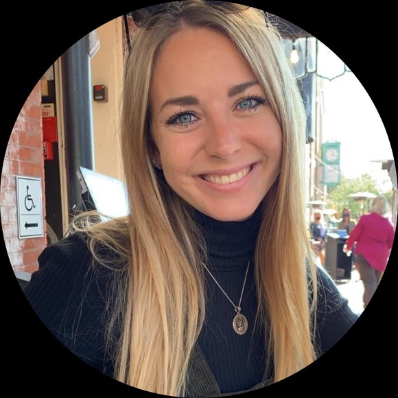 Profile Picture of Marjorie Duffel (@mld_nyc) on Poshmark