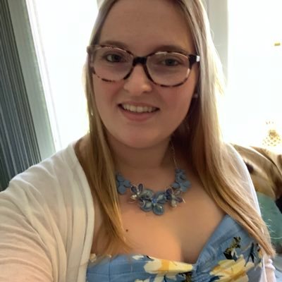 Melanie Thibeault - Twitter Profile Picture of Melanie Thibeault (@mthibeault422) on Twitter