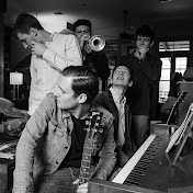 Profile Picture of Aaron Cohen Band (@aaroncohenband5872) on Youtube