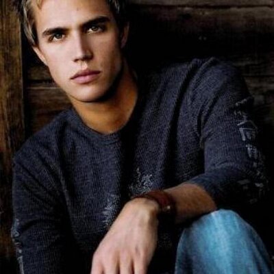 Profile Picture of James K. Gaunt (@JamesKGaunt) on Twitter