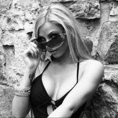 Profile Picture of Staci Lynn Sharp (@StaciLynnSharp) on Twitter