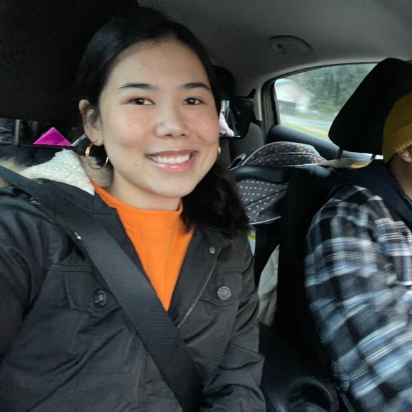 Profile Picture of Mary anne Taboada (@maryanne394) on Poshmark