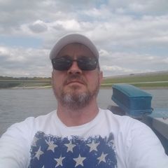 Profile Picture of markhephner (@markhephner) on Tiktok