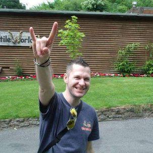 Neil Roscoe - Twitter Profile Picture of Neil Roscoe (@ToscersRoscoe) on Twitter