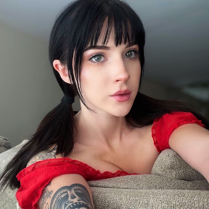 Profile Picture of frankiebuns (@frankiebuns) on Tiktok