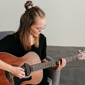 Profile Picture of Iris Callahan (@Irisheatherb) on Youtube