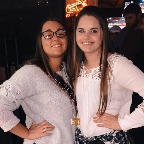 Profile Picture of Caylie Certain (@cayliecertain) on Poshmark