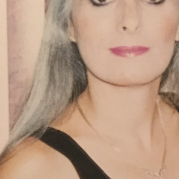 Profile Picture of Shelly Rappel (@allplatinumprop) on Poshmark