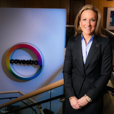 Profile Picture of Christine Bryant (@CBryantCovestro) on Twitter