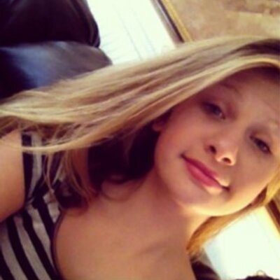 Profile Picture of Julia Penton (@Juliarosepenton) on Twitter