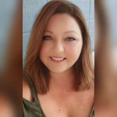 Profile Picture of Jean Elizabeth Rose (@m2rose) on Twitter
