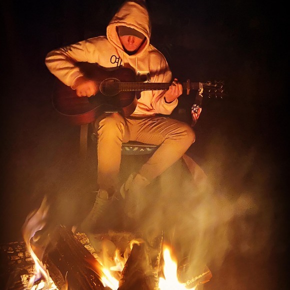 Profile Picture of Steven Metzger (@steven_metzger) on Poshmark